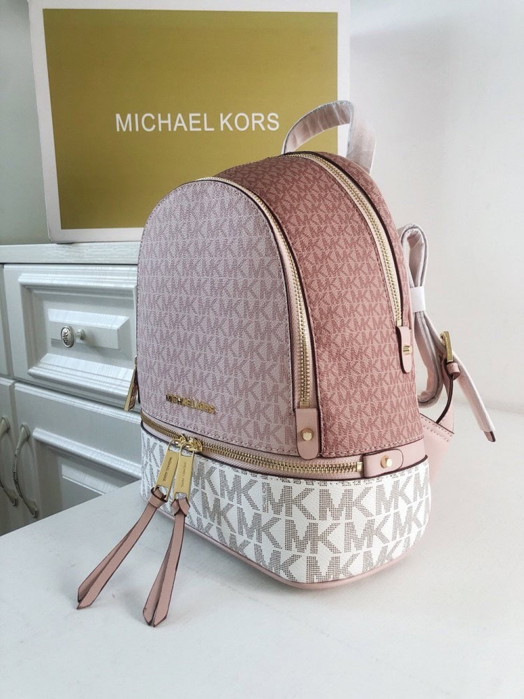 【AT10687】マイケル・コース(Michael Kors)のリア ジップ リュックサック - 都会の女性におすすめのエレガントなファッションアイテム | Michael Kors