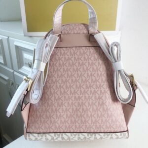 【AT10687】マイケル・コース(Michael Kors)のリア ジップ リュックサック - 都会の女性におすすめのエレガントなファッションアイテム | Michael Kors