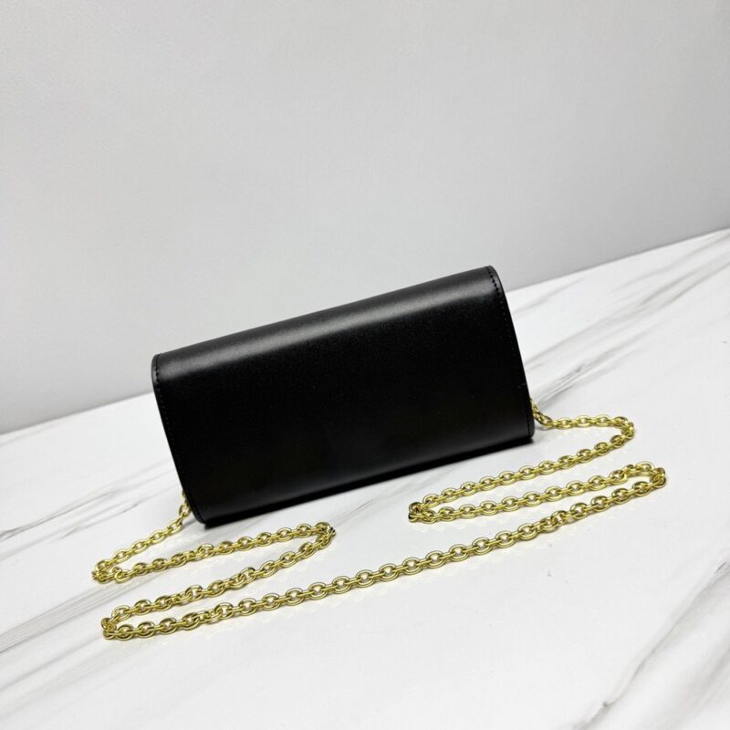 【AT10690】プラダ（Prada）高級チェーンウォレット、上品なファッションセンスを表現 | Prada