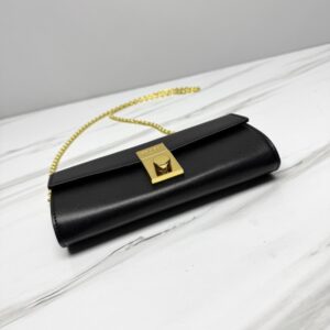 【AT10690】プラダ（Prada）高級チェーンウォレット、上品なファッションセンスを表現 | Prada