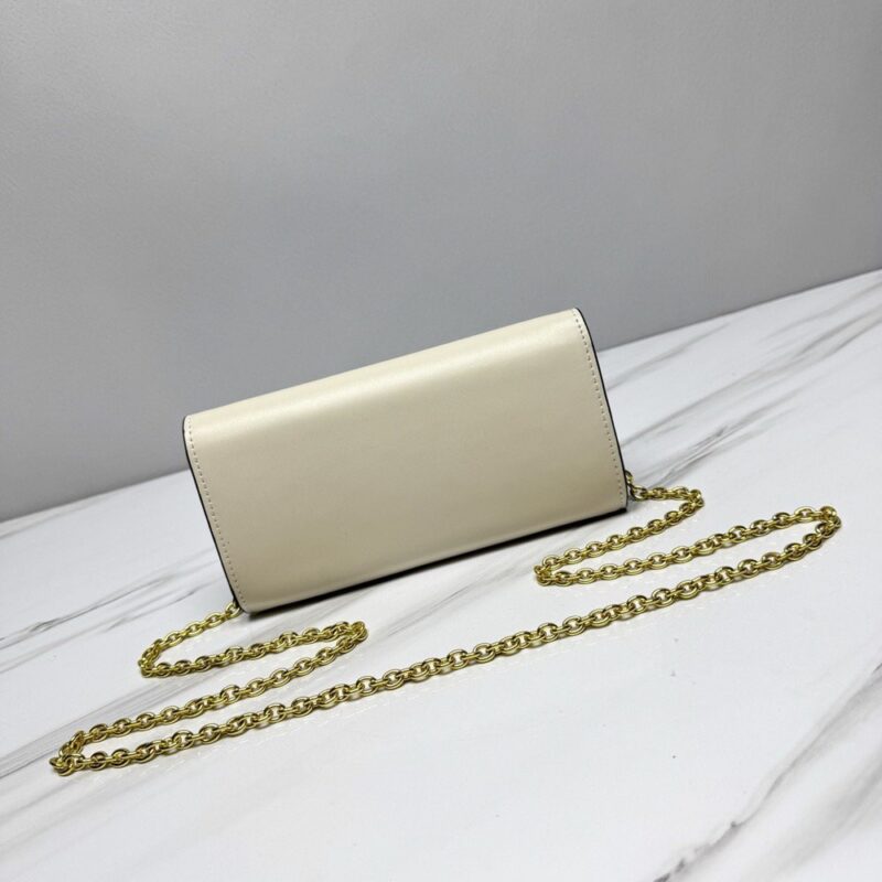 【AT10692】プラダ エレガントな都会の女性向け象牙色レザーチェーンバッグ | Prada Italy