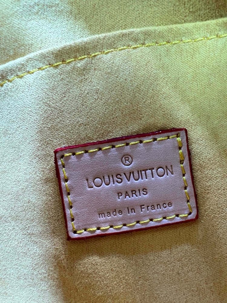 【AT10861】ルイ・ヴィトンのモノグラムデニムハンドバッグ - デニムとファッションの完璧な融合 | Louis Vuitton Malletier