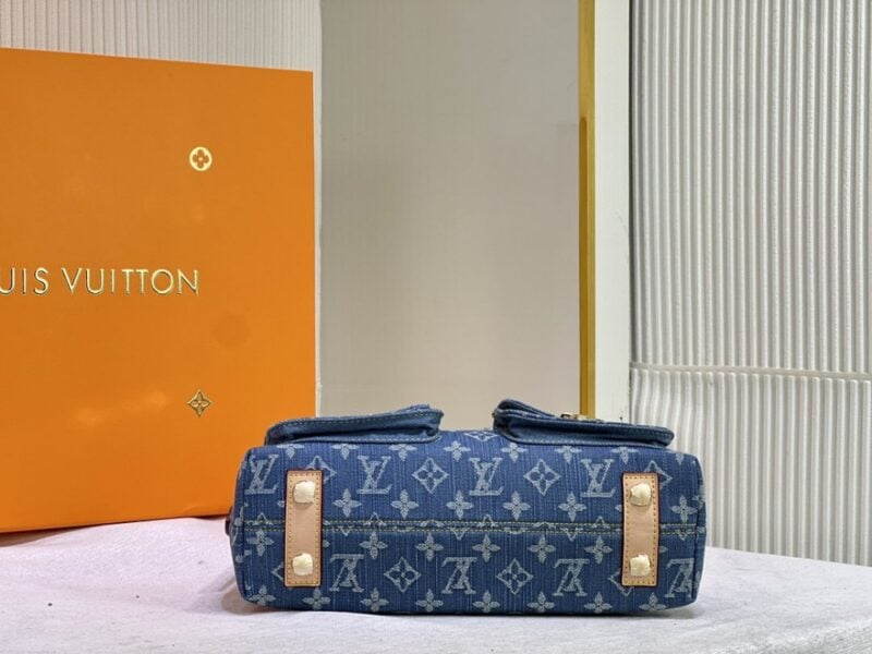 【AT10863】ルイ・ヴィトン(Louis Vuitton) ヴィンテージデニムショルダーバッグ - デニム素材とレザーディテールが魅力的 | Louis Vuitton Paris