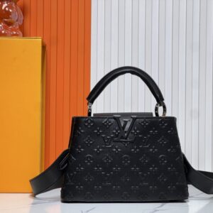 【AT10866】ルイ・ヴィトン Capucinesミニハンドバッグ- 贅沢なTaurillonレザー製、V字金属デザイン | Louis Vuitton Malletier