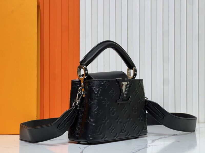 【AT10867】ルイ・ヴィトン タウリヨンレザー キャプシーヌミニハンドバッグ | Louis Vuitton
