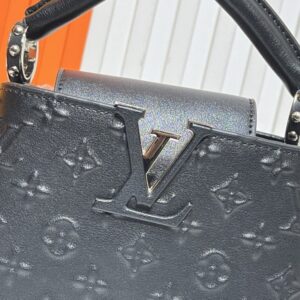 【AT10867】ルイ・ヴィトン タウリヨンレザー キャプシーヌミニハンドバッグ | Louis Vuitton