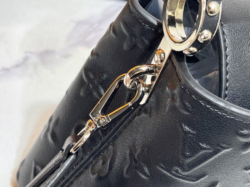 【AT10867】ルイ・ヴィトン タウリヨンレザー キャプシーヌミニハンドバッグ | Louis Vuitton