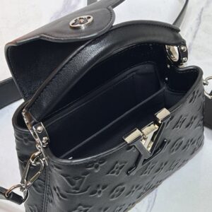 【AT10867】ルイ・ヴィトン タウリヨンレザー キャプシーヌミニハンドバッグ | Louis Vuitton