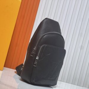 【AT10869】ルイ・ヴィトン レザーワンショルダーバッグ - 都会のエリートにふさわしい最高級ファッション | LV