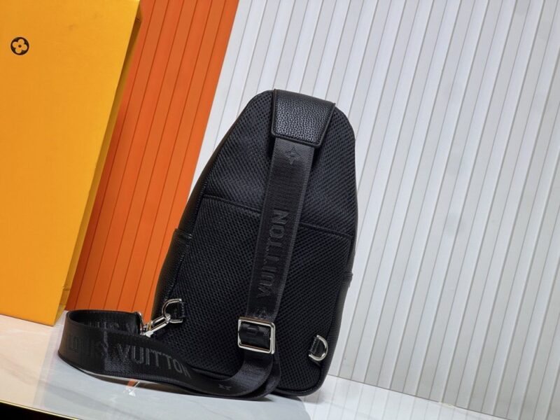 【AT10869】ルイ・ヴィトン レザーワンショルダーバッグ - 都会のエリートにふさわしい最高級ファッション | LV