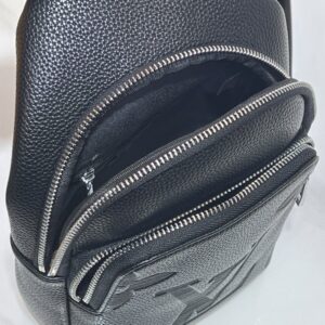 【AT10869】ルイ・ヴィトン レザーワンショルダーバッグ - 都会のエリートにふさわしい最高級ファッション | LV