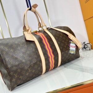 【AT10879】ルイ・ヴィトン(Louis Vuitton) クラシックKeepall 55トラベルバッグ - モノグラムキャンバスでファッション旅行の伝説を継承 | Louis Vuitton