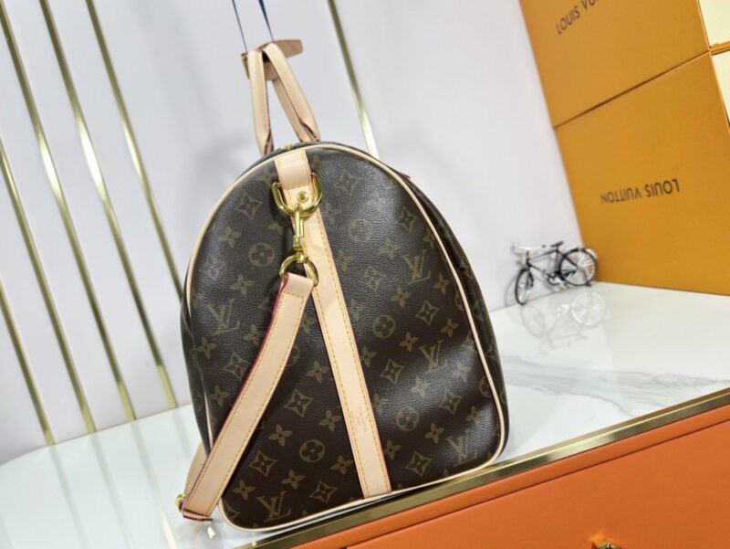 【AT10879】ルイ・ヴィトン(Louis Vuitton) クラシックKeepall 55トラベルバッグ - モノグラムキャンバスでファッション旅行の伝説を継承 | Louis Vuitton