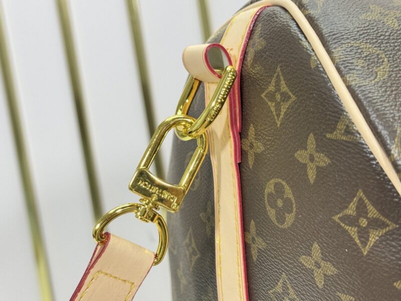 【AT10879】ルイ・ヴィトン(Louis Vuitton) クラシックKeepall 55トラベルバッグ - モノグラムキャンバスでファッション旅行の伝説を継承 | Louis Vuitton