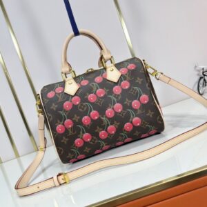 【AT10880】サクラ柄デザインのクラシックなNano Speedyハンドバッグ | Louis Vuitton