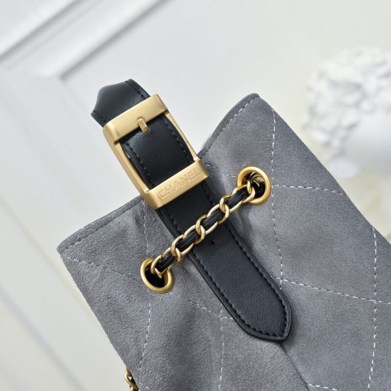 【AT11062】シャネル CHANEL ジャガー素材 二色使い ダイヤモンドパターントートバッグ | Chanel