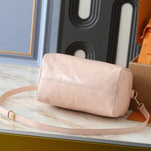 【AT11066】ルイ・ヴィトン モノグラムエンボス加工 クロコダイル柄 牛革 ハンドバッグ 25cm | Louis Vuitton