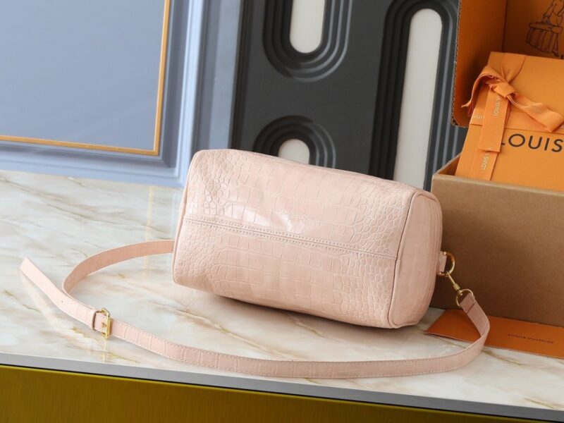 【AT11066】ルイ・ヴィトン モノグラムエンボス加工 クロコダイル柄 牛革 ハンドバッグ 25cm | Louis Vuitton