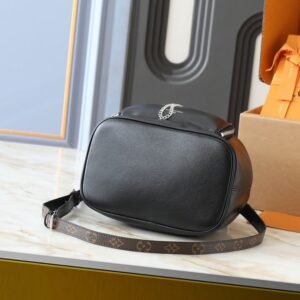 【AT11068】ルイ・ヴィトン LV Vibe シリーズ Noé バケツバッグ - ロックスタイルの羊革バッグ | Louis Vuitton
