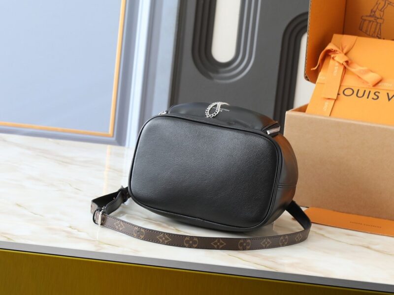 【AT11068】ルイ・ヴィトン LV Vibe シリーズ Noé バケツバッグ - ロックスタイルの羊革バッグ | Louis Vuitton