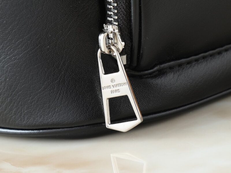 【AT11068】ルイ・ヴィトン LV Vibe シリーズ Noé バケツバッグ - ロックスタイルの羊革バッグ | Louis Vuitton