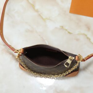 【AT11069】ルイ・ヴィトンのモノグラムキャンバス素材 ナノ・ブローニュハンドバッグ | Louis Vuitton Paris