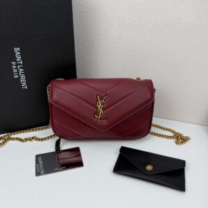 【AT11080】サンローラン クラシックミニLOULOUシリーズ ワインレッドの小羊革チェーンバッグ | Saint Laurent Paris