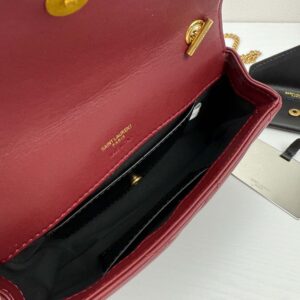 【AT11080】サンローラン クラシックミニLOULOUシリーズ ワインレッドの小羊革チェーンバッグ | Saint Laurent Paris