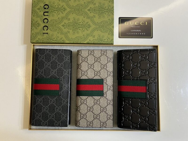 【AT11086】グッチ クラシックGGキャンバス折りたたみ財布 | Gucci Firenze