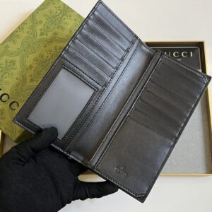 【AT11089】グッチ（Gucci）ブランドの高級キャンバス財布 – 細やかな職人技術と多機能設計 | Gucci Firenze