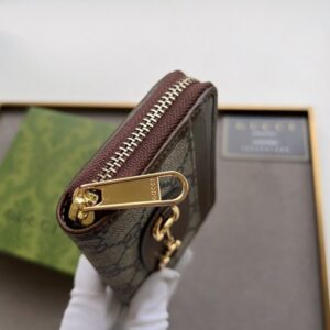 【AT11093】グッチ1955シリーズ馬具バックルカードケース、高級GGスプリーム人工キャンバスとブラウンレザー素材、デザインと機能が完璧に融合✨👜 | Gucci
