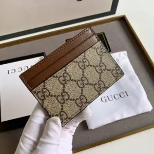 【AT11096】グッチのクラシックGGモノグラムプリントカードケース | Gucci