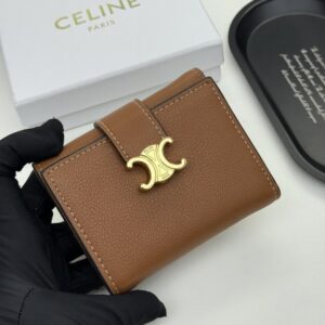 【AT11101】セリーヌパリのハイエンドレザーショートウォレット | Celine Paris