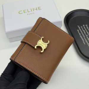 【AT11101】セリーヌパリのハイエンドレザーショートウォレット | Celine Paris