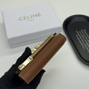 【AT11101】セリーヌパリのハイエンドレザーショートウォレット | Celine Paris