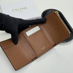 【AT11101】セリーヌパリのハイエンドレザーショートウォレット | Celine Paris