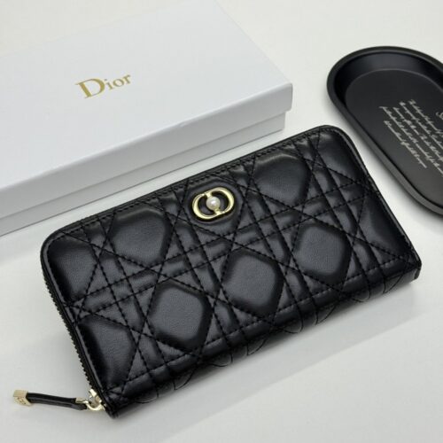 【AT11103】ディオールのラグジュアリーダイヤ柄子羊革財布 | Dior