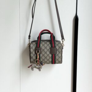 【AT11110】グッチのクラシックな高級ボストンバッグ - ファッションと実用を完璧に融合 | Gucci Italy
