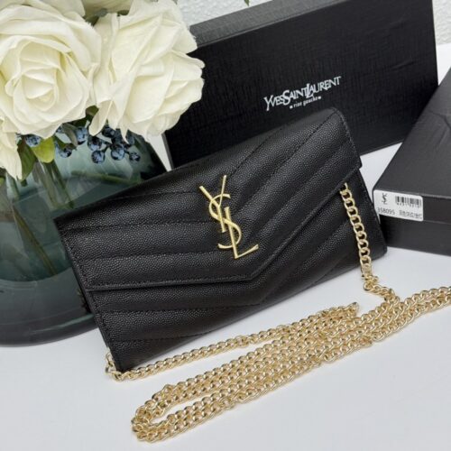 【AT11113】YSLサンローランのクラシックな長財布 | Saint Laurent