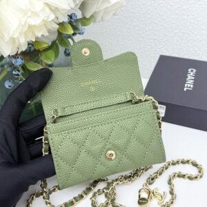 【AT11116】シャネルのクラシックコレクション オリーブグリーンシャークスキン型押しカーフスキンミニウエストバッグ | Chanel Paris