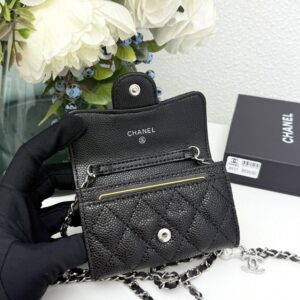 【AT11120】高級な典型を持つショルダーバッグ - ブランド名の日本語表現 (Brand Name) | Chanel