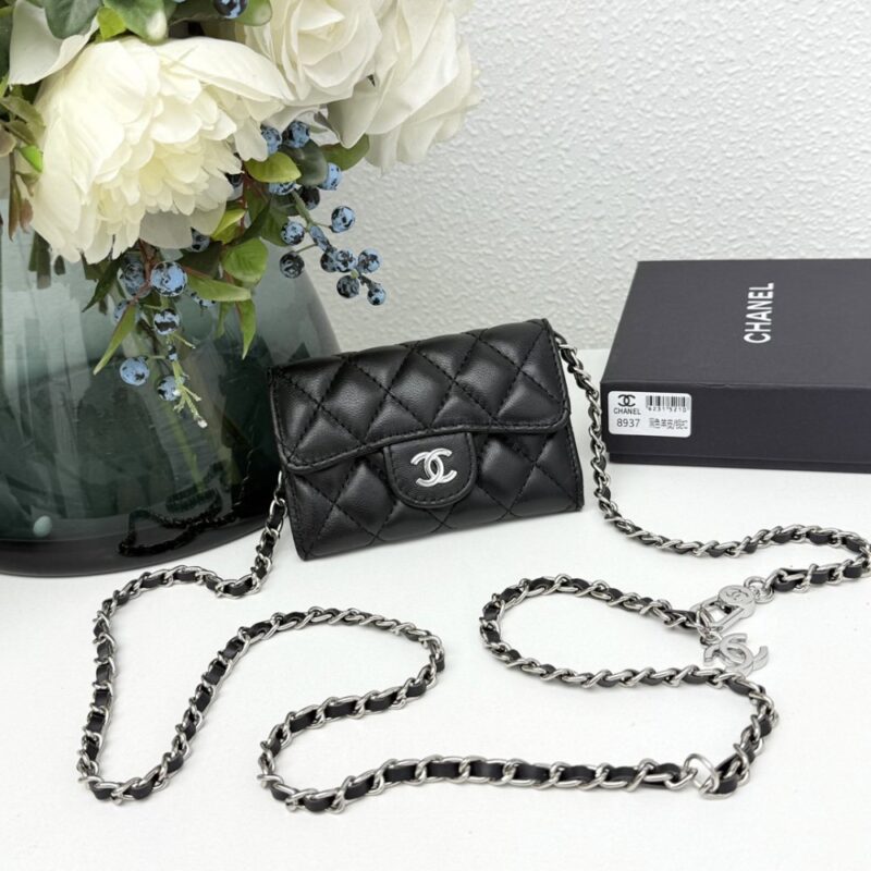【AT11122】Chanel（シャネル）クラシックコレクション ダイヤ型羊皮レザーバッグ | Chanel Paris