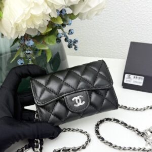 【AT11122】Chanel（シャネル）クラシックコレクション ダイヤ型羊皮レザーバッグ | Chanel Paris