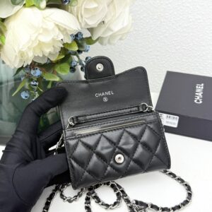 【AT11122】Chanel（シャネル）クラシックコレクション ダイヤ型羊皮レザーバッグ | Chanel Paris