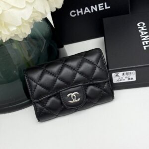 【AT11124】CHANELのクラシックなダイヤモンド柄小羊皮財布 | Chanel