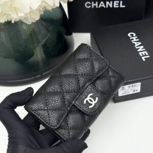【AT11126】シャネルのクラシックなダイヤ柄ラムスキン財布 - 高級なラムスキン素材、エレガントなデザイン | Chanel