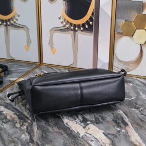 【AT11128】YSLクラッシックレザーハンドバッグ、ファッショナブルなスタイル演出 | Yves Saint Laurent
