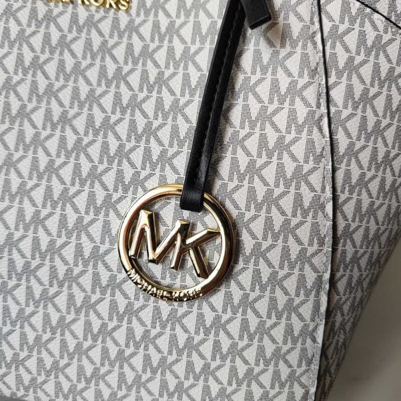【AT11137】Michael Kors（マイケルコース）のエレガントなチェーンディテールトートバッグ | Michael Kors