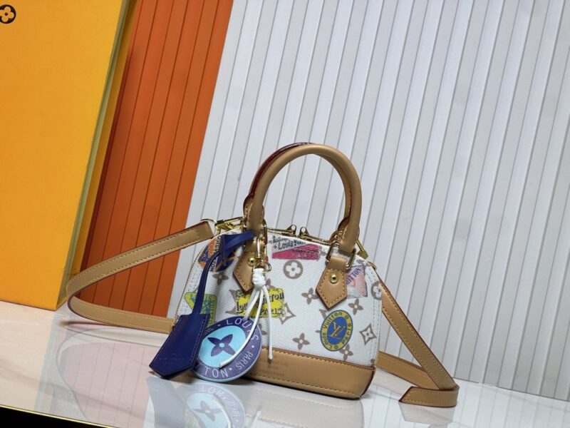 【AT11151】ルイ・ヴィトンのクラシックシェルバッグ、贅沢感とファッション性の融合を示す！ | Louis Vuitton