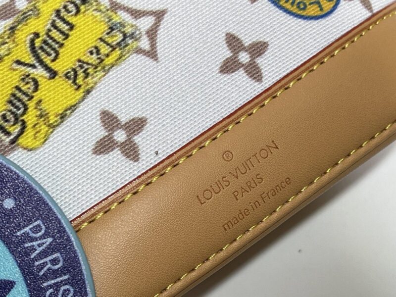 【AT11151】ルイ・ヴィトンのクラシックシェルバッグ、贅沢感とファッション性の融合を示す！ | Louis Vuitton